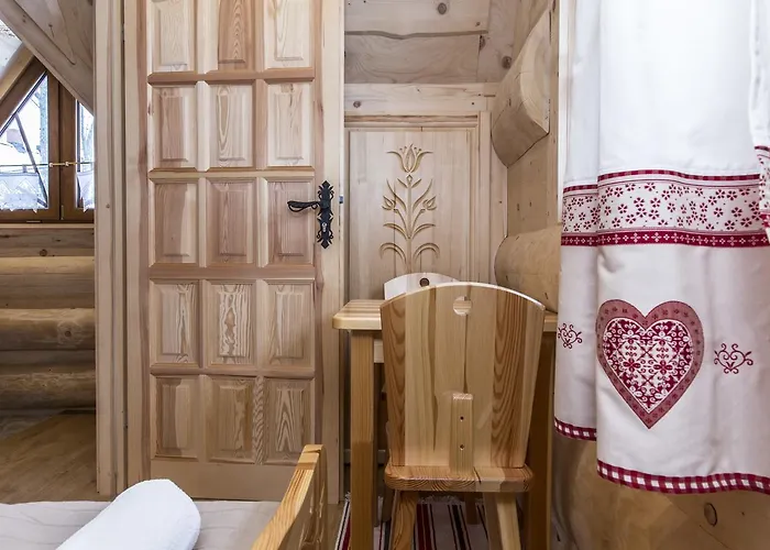 شاليه Udanypobyt Skocznia